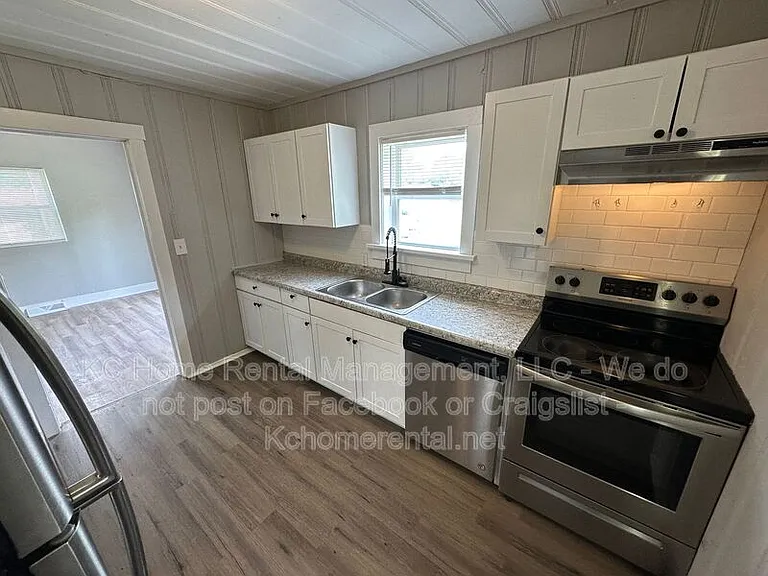 7113 N Highland Ave — Photo 3