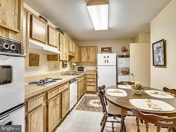3rd image of 8340 Greensboro Dr APT 722