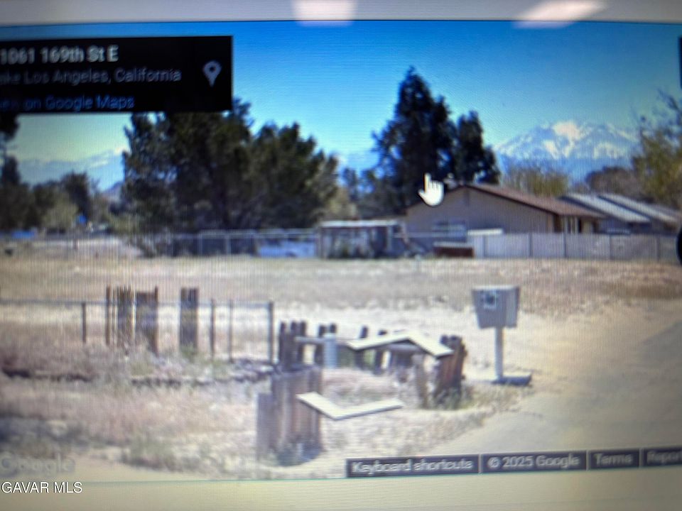 2nd image of E 169th St