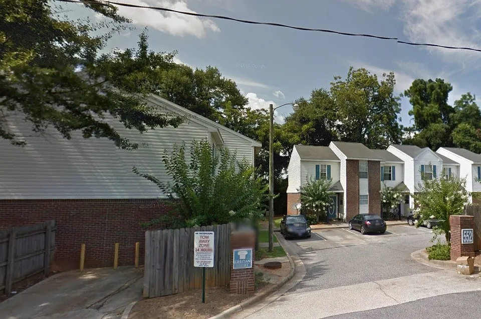 552 Oak Meadow Ln