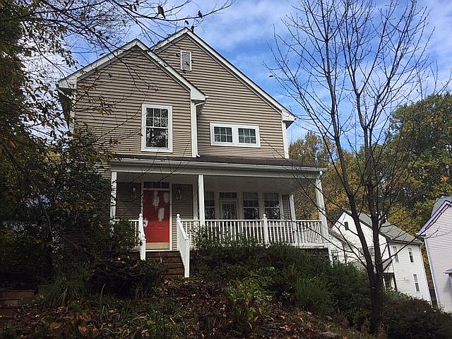 2nd image of 9681 Farmside Pl