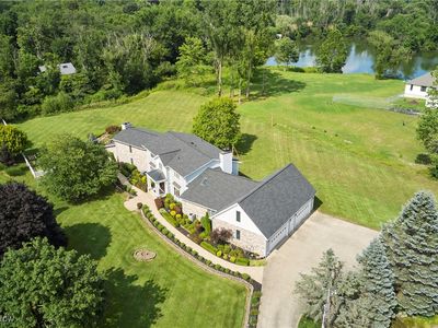 665 N Medina Line Rd, Akron, OH, 44333