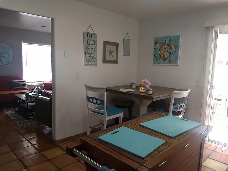 209 S Ventura Rd — Photo 1