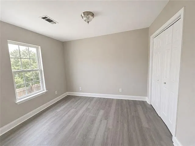 3 bed, 2.0 bath, 1080 sqft, $1,795 — Photo 4