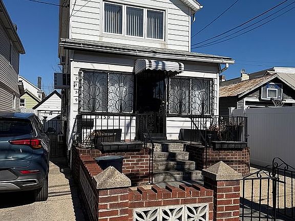 2nd image of 91-59 Chicot Rd