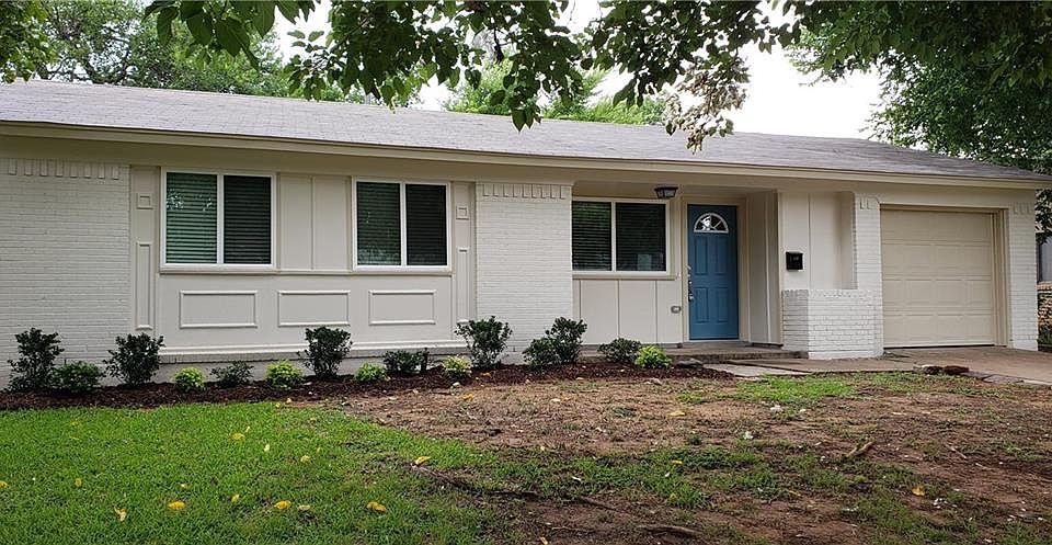 1st image of 113 White Oak Dr