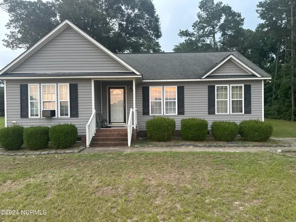 104 Graces Farm Road, La Grange, NC 28551