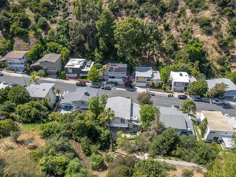 17092 Escalon Dr — Photo 28