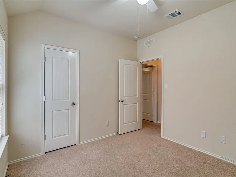 3012 Dusty Chisolm Trl — Photo 11