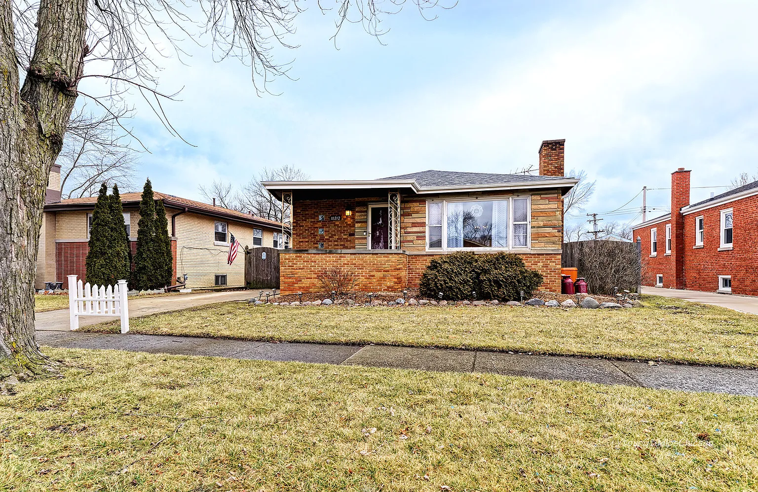 10212 Cook Ave photo 1