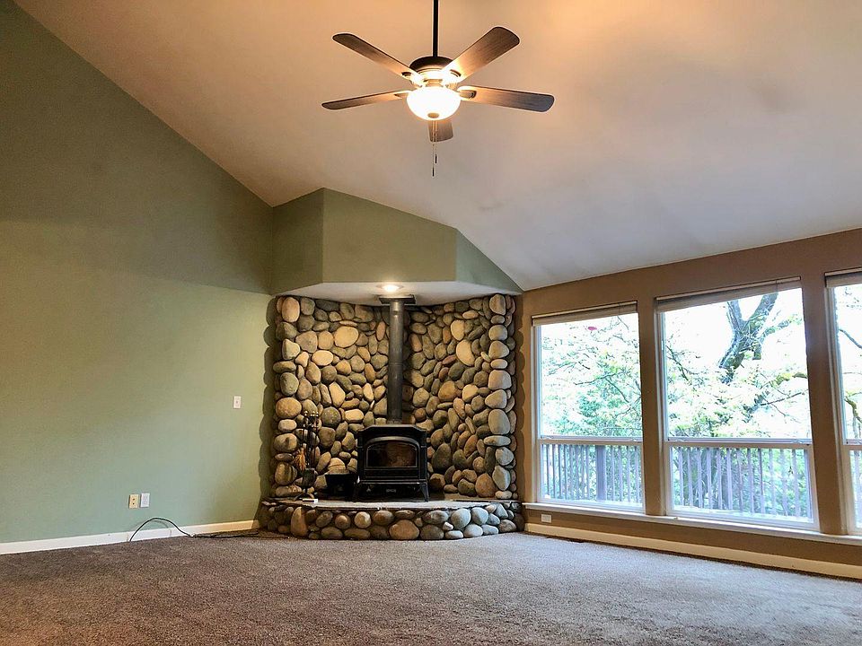 2nd image of 14377 Falling Star Ln