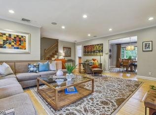 25 Rahway Rd, Millburn, NJ 07041