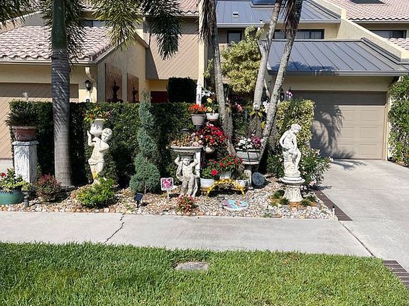 1985 Canterbury Cir