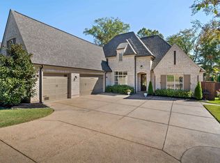 330 Saunders Creek Dr, Rossville, TN 38066