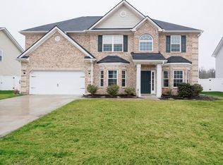 979 Oak Crest Dr, Hinesville, GA 31313