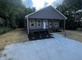 404 Sullivan St, Thomasville, NC 27360