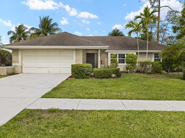645 Carnation Court, Wellington, FL 33414