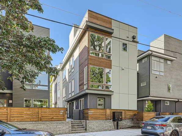 521 22nd Avenue #A, Seattle, WA 98122