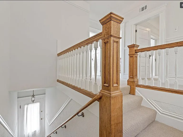 1018 Sanchez St — Photo 26