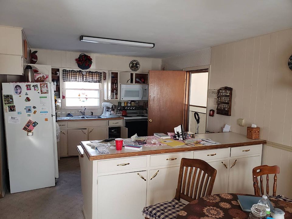 2nd image of 11204 E 60th St