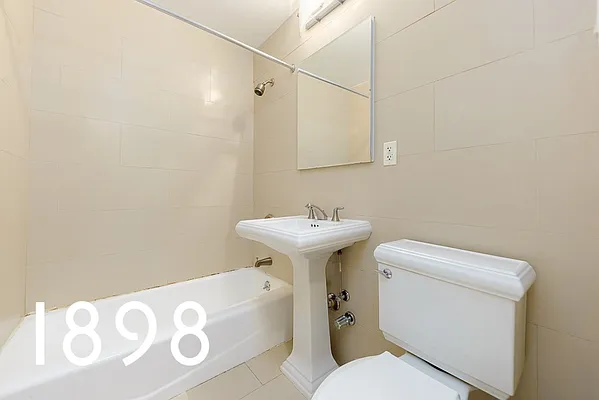 Rented by A&E Real Estate Management | media 5