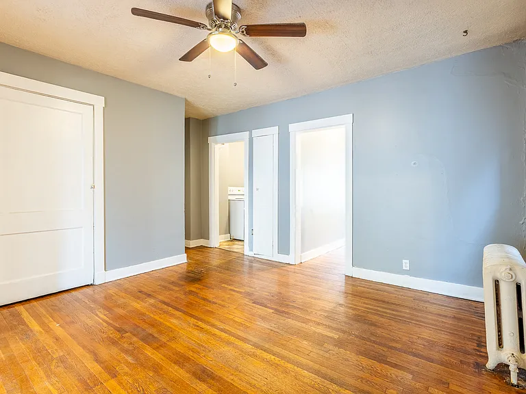 1207 Kelton Ave #4 — Photo 6