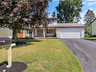 8055 Princess Path, Liverpool, NY, 13090