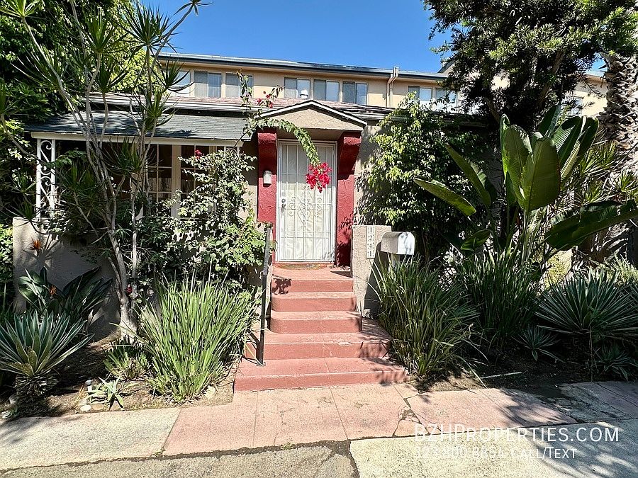 1st image of 1241 N Havenhurst Dr #1241