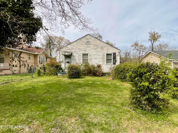 2405 Fair Dr, Knoxville, TN 37918