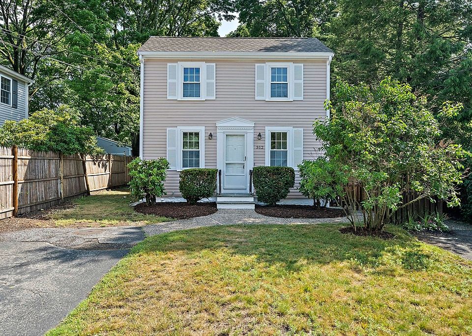 1st image of 312 Hunnewell St #1