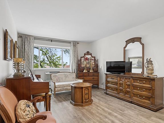 3rd image of 8455 W Leland Ave Unit 204
