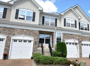 15 Welsford Way, Mount Holly, NJ 08060