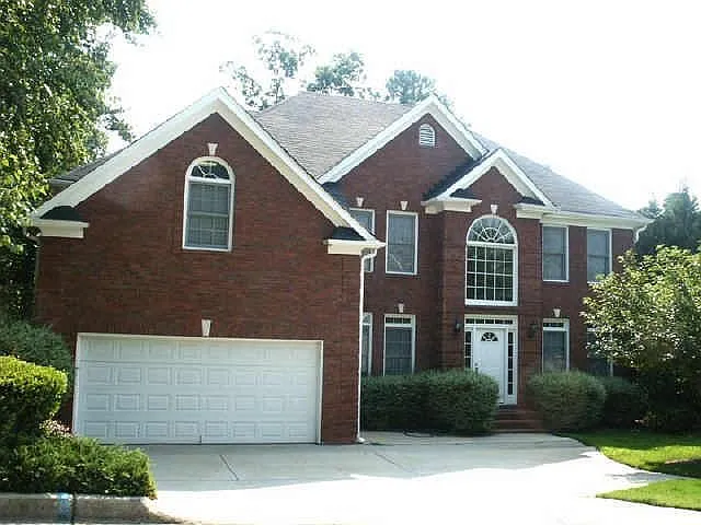810 Glen Royal Dr photo 1