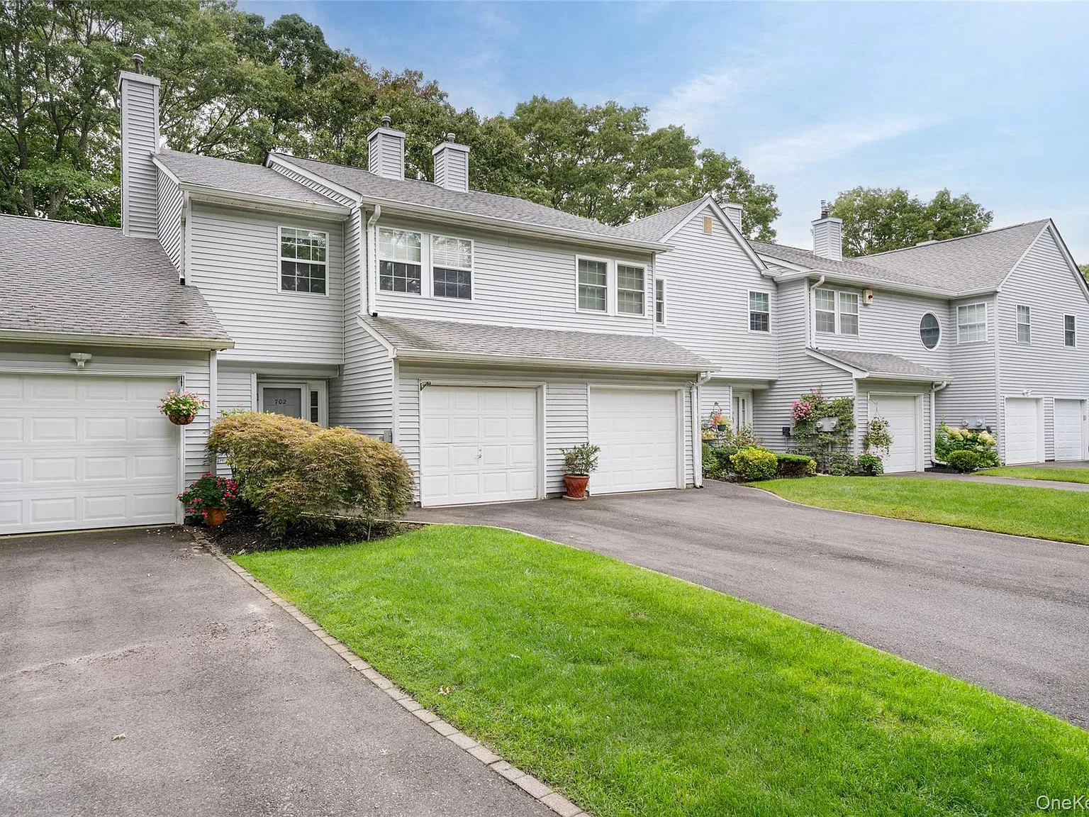 2 bed, 2.5 bath, 1307 sqft, $3,450 — Photo 3