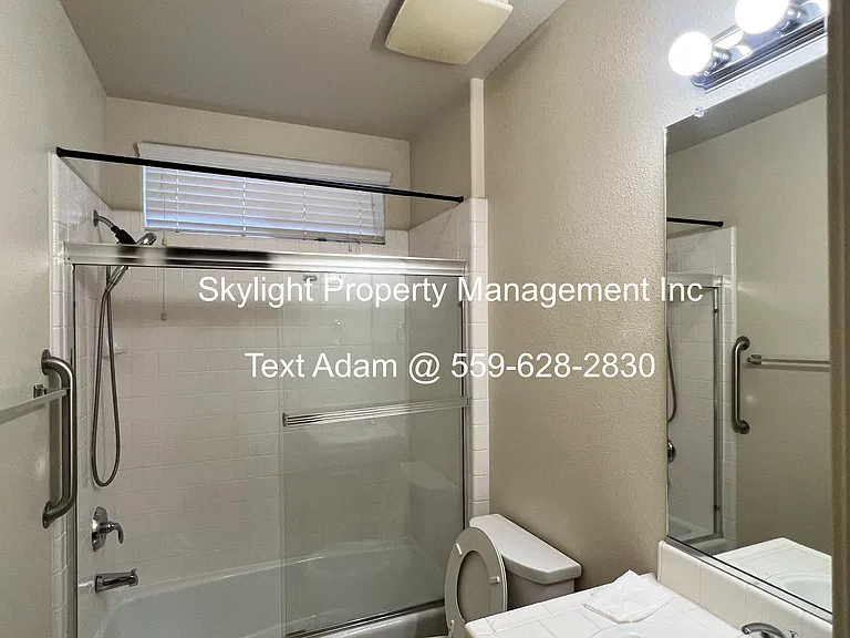 2172 Everglade Ave — Photo 12