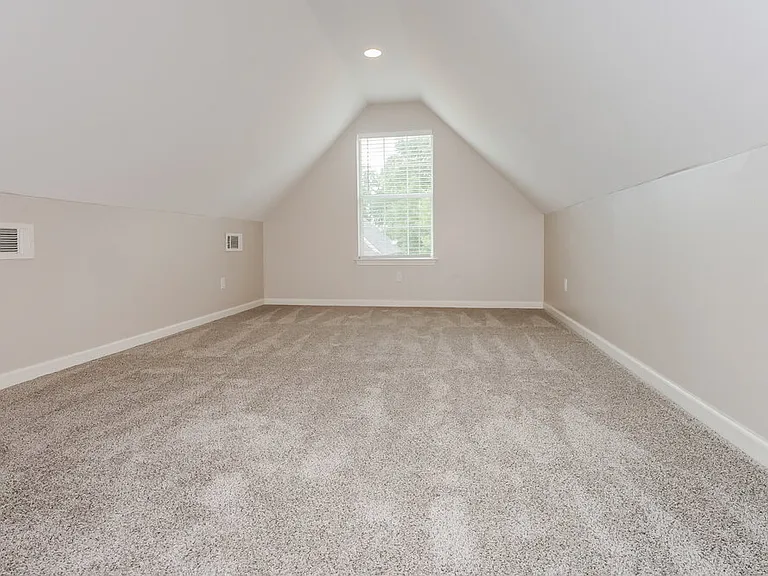 5820 Lillian Bend Dr — Photo 8