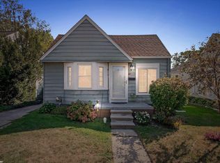 1079 Harvard Rd, Berkley, MI 48072