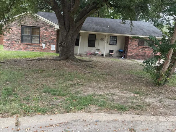 1236 E Wanda Dr, Greenville, MS 38703