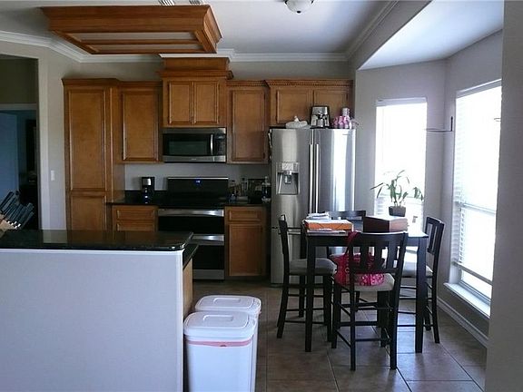 4th image of 3605 Berkeley Dr
