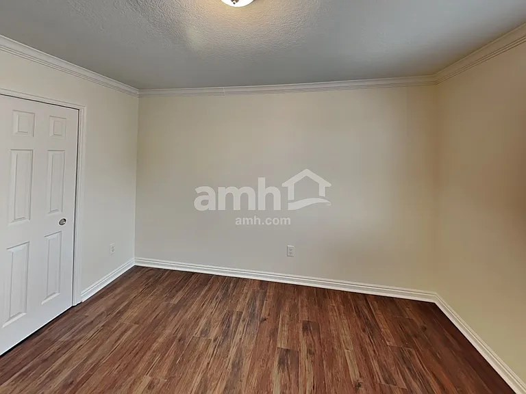 3327 N 1050 E — Photo 16