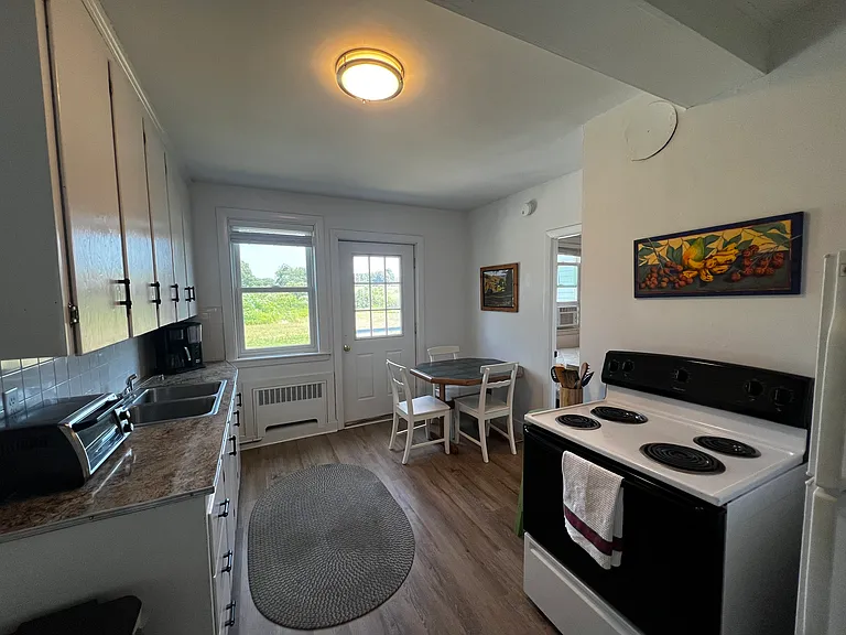 352 Black Point Rd #3 — Photo 9