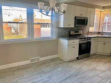 3895 Colony Rd — Photo 6