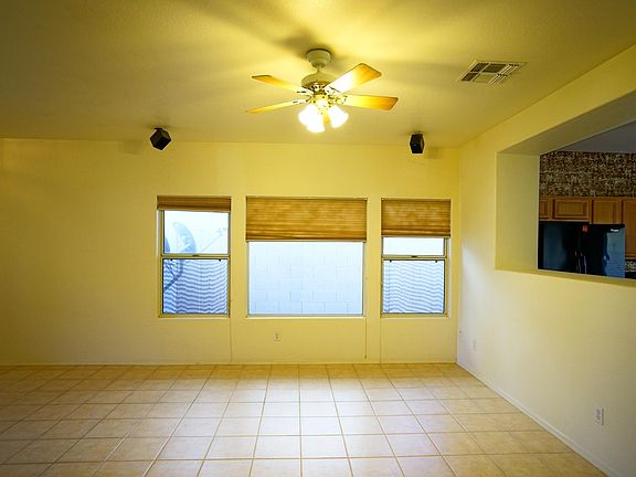 4th image of 14313 W Fairmount Ave