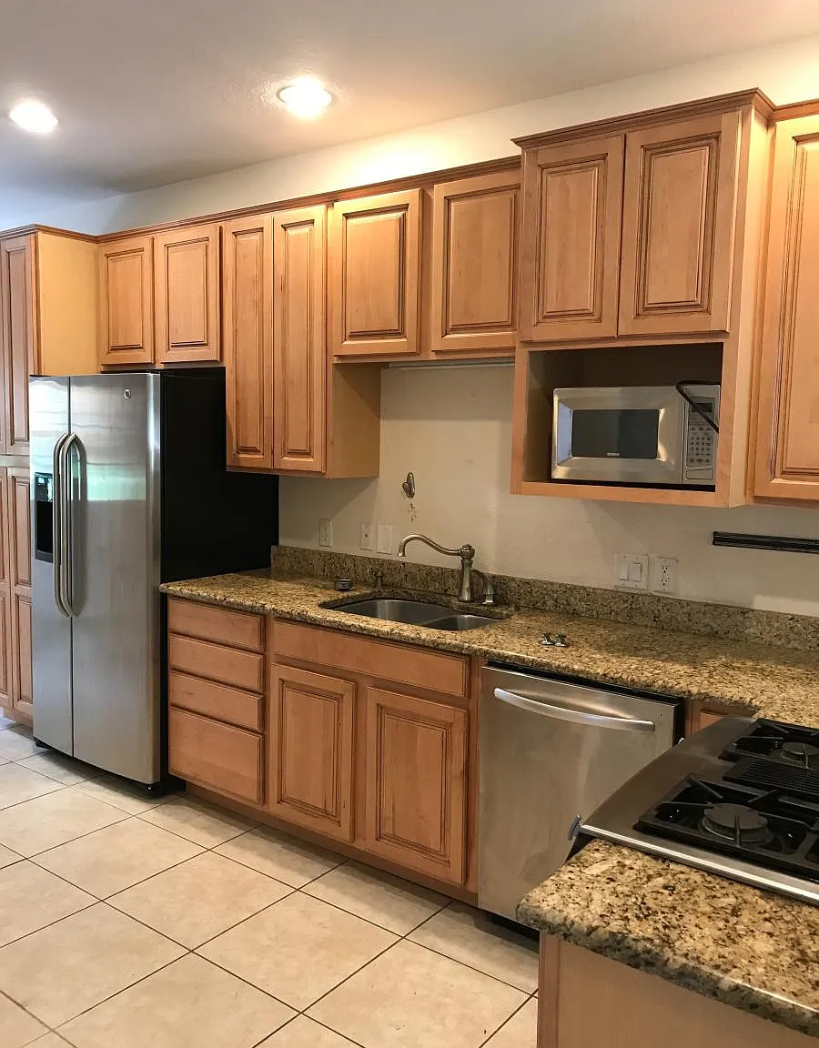 1709 Ford Street — Photo 3