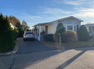 17 Navaho Rd, East Hartford, CT 06118