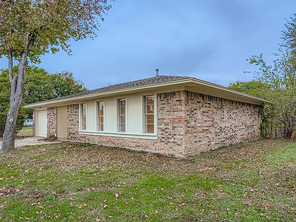 2nd image of 413 Lindo Dr