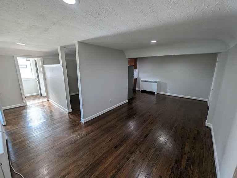 1613 Asmann Ave — Photo 5