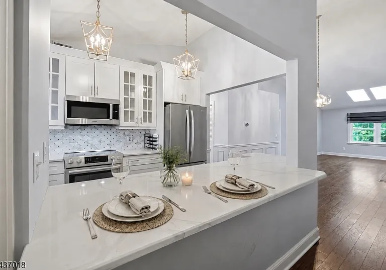 130 Smithfield Ct — Photo 2