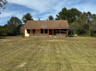 260 Norton Rd, Lumberton, MS 39455
