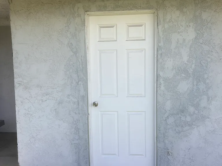 1555 Jasper Ave #A — Photo 6